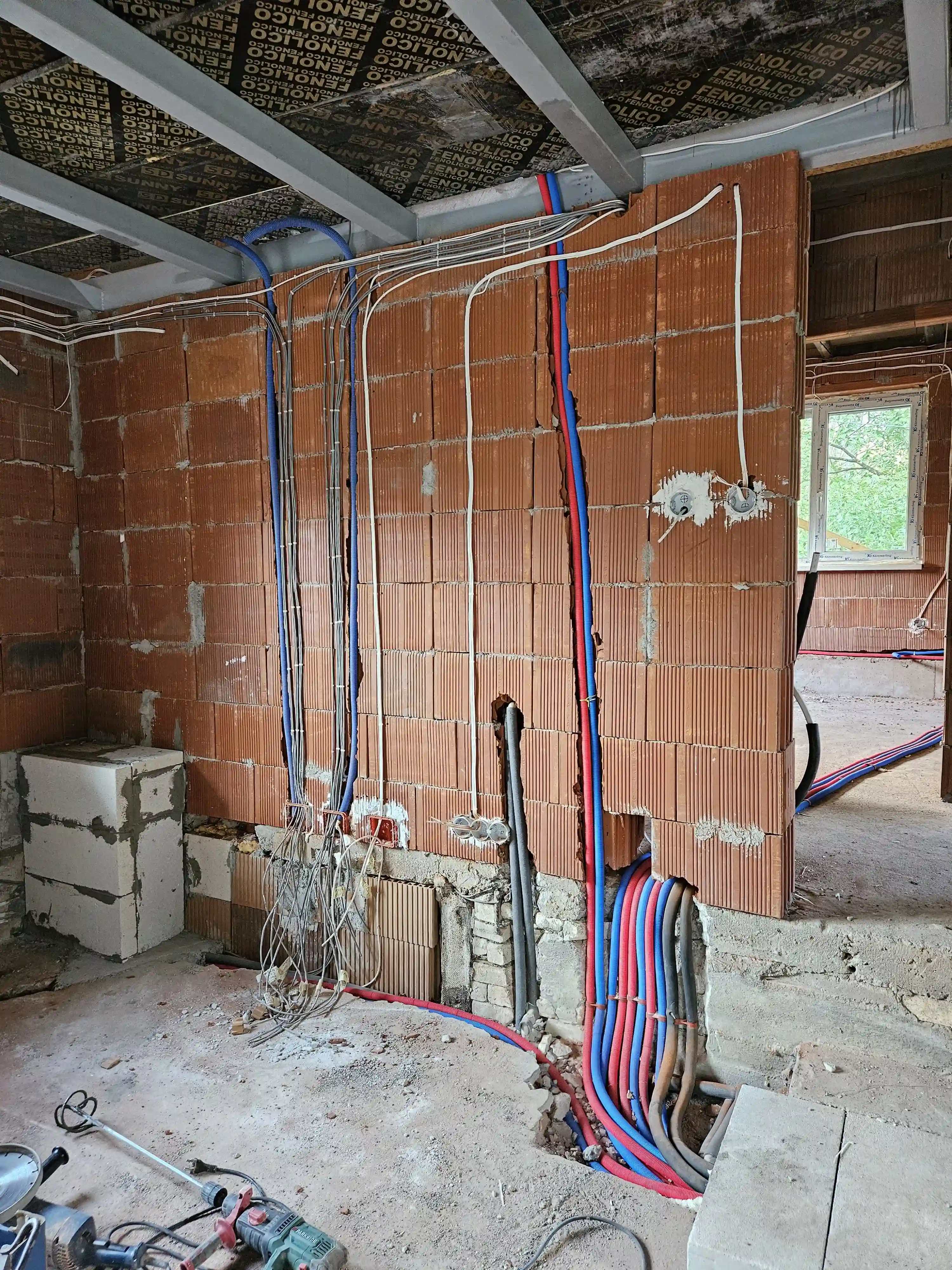 Цялостно изграждане на електрическа